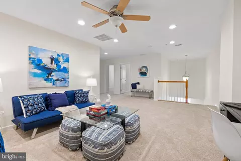 Entry Way - 331 Tufton Cir, Fallston, MD 21047 photo 12 of 13