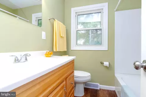Bath - 226 Garnett Rd, Joppa, MD 21085 photo 1 of 2