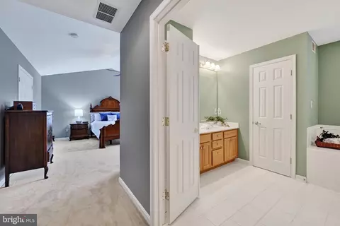Entry Way - 2003 Fallston Valley Dr, Fallston, MD 21047 photo 4 of 4