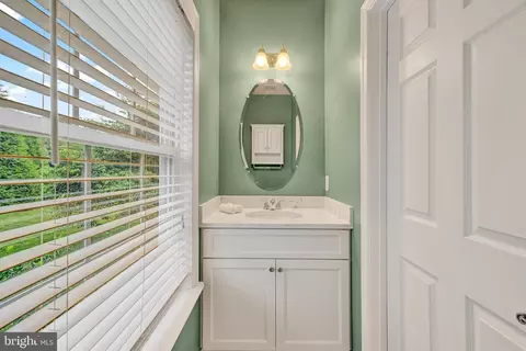 Bath - 2003 Fallston Valley Dr, Fallston, MD 21047 photo 1 of 4