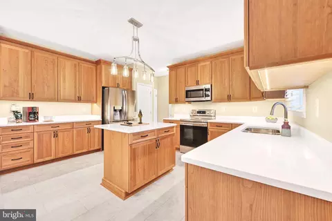 Kitchen - 2003 Fallston Valley Dr, Fallston, MD 21047 photo 1 of 6