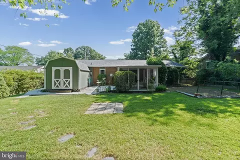 Exterior - 810 Bradley Rd, Joppa, MD 21085 photo 5 of 6