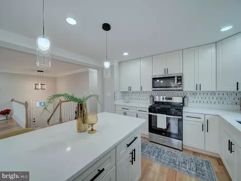 Kitchen - 408 Garnett Rd, Joppa, MD 21085 photo 3 of 4