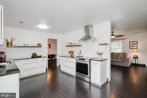 Kitchen - 416 Enfield Rd, Joppa, MD 21085 photo 4 of 4