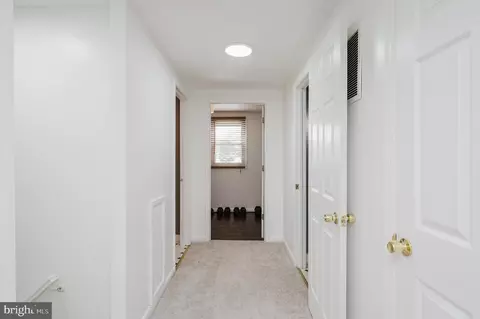 Entry Way - 416 Enfield Rd, Joppa, MD 21085 photo 6 of 8