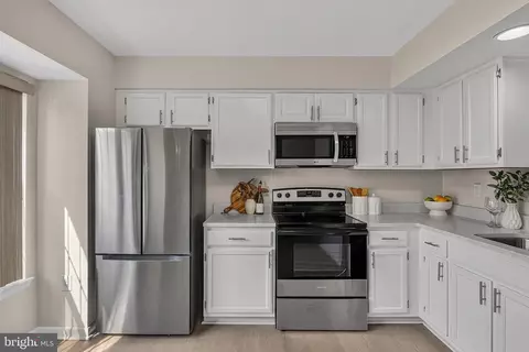 Kitchen - 3388 Garrison Cir, Abingdon, MD 21009 photo 2 of 3