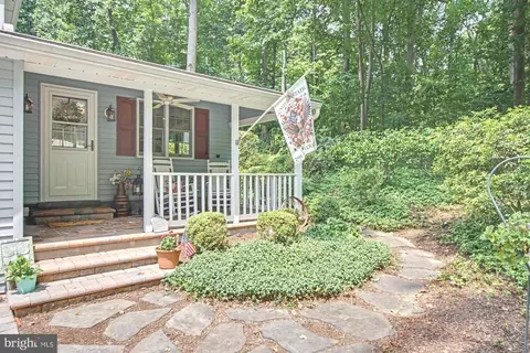 Exterior - 2708 Raynham Ct, Baldwin, MD 21013 photo 4 of 12