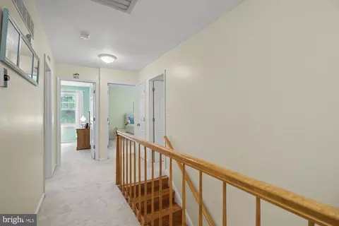 Entry Way - 2708 Raynham Ct, Baldwin, MD 21013 photo 8 of 10