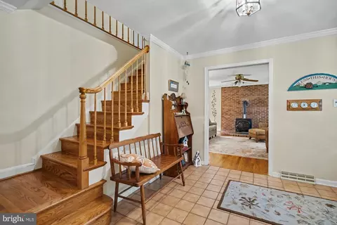 Entry Way - 2708 Raynham Ct, Baldwin, MD 21013 photo 1 of 10