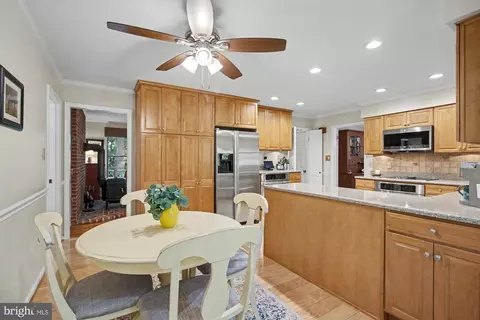 Kitchen - 2708 Raynham Ct, Baldwin, MD 21013 photo 6 of 7