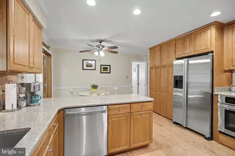 Kitchen - 2708 Raynham Ct, Baldwin, MD 21013 photo 3 of 7