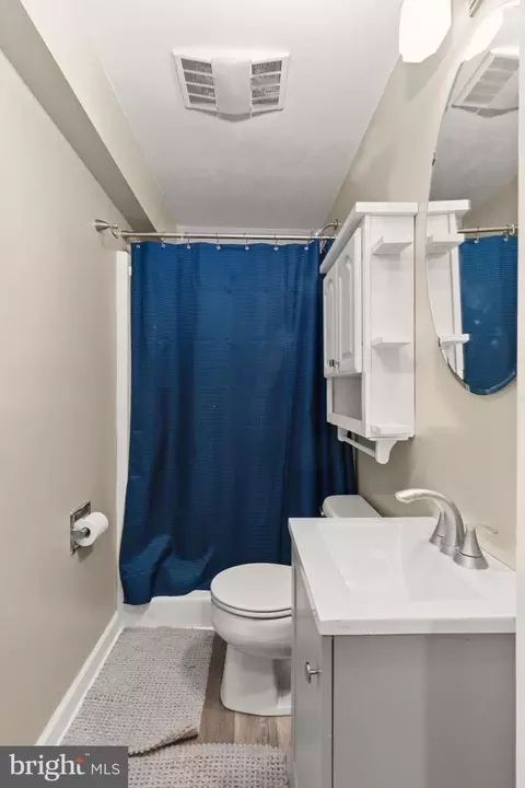 Bath - 400 Macintosh Cir, Joppa, MD 21085 photo 3 of 3