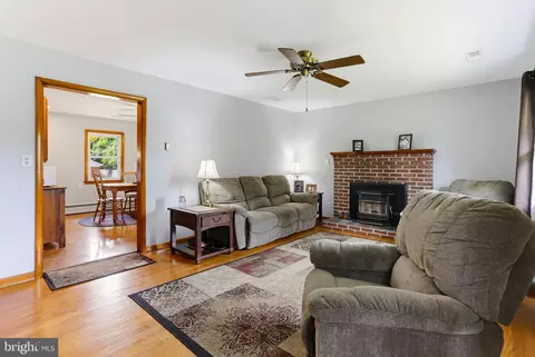 Living - 815 Reckord Rd, Fallston, MD 21047 photo 1 of 3