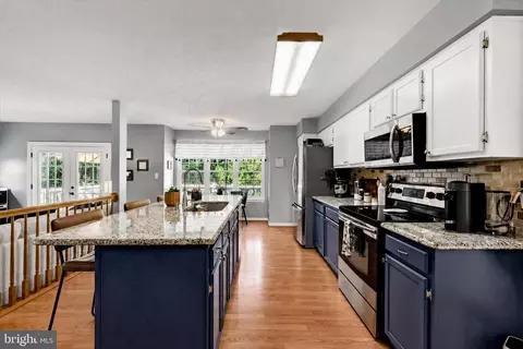 Kitchen - 3317 Trellis Ln, Abingdon, MD 21009 photo 2 of 4
