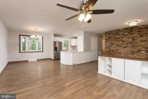 Living - 116 Duryea Dr, Joppa, MD 21085 photo 2 of 7