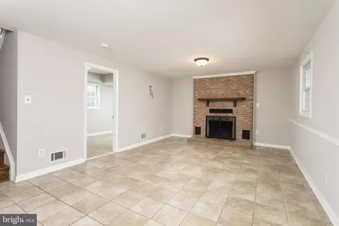 Living - 116 Duryea Dr, Joppa, MD 21085 photo 6 of 7