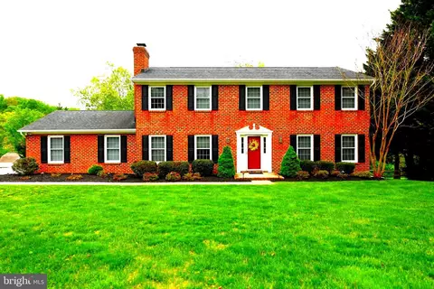 305 Rolling Knoll Dr, Bel Air, MD 21014