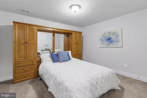 Bedroom - 2421 Easy St, Fallston, MD 21047 photo 5 of 6