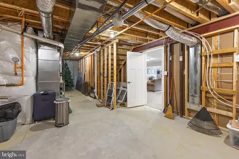 Entry Way - 2421 Easy St, Fallston, MD 21047 photo 18 of 18