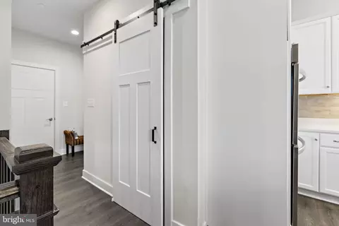 Entry Way - 2421 Easy St, Fallston, MD 21047 photo 11 of 18