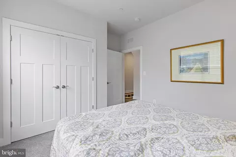 Bedroom - 2421 Easy St, Fallston, MD 21047 photo 4 of 6