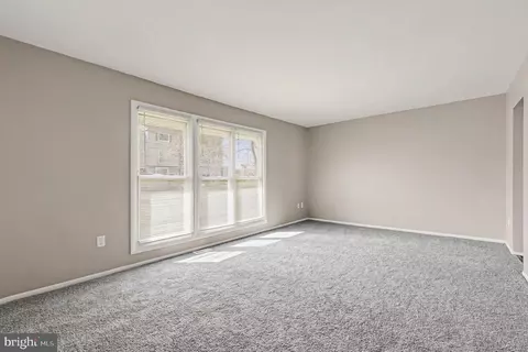 Living - 1857 Brookside Dr, Edgewood, MD 21040 photo 3 of 8