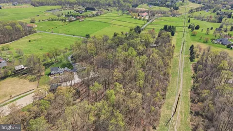 View/Area - 2240 Rutledge Rd, Fallston, MD 21047 photo 9 of 10