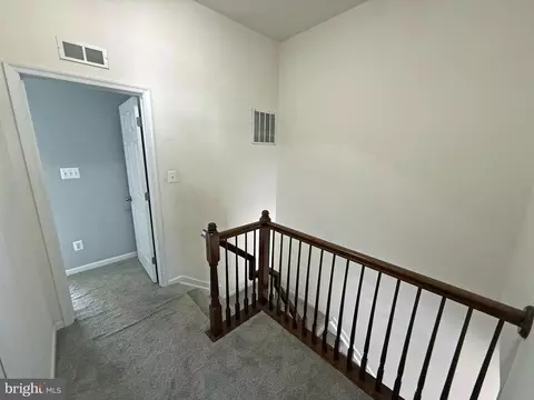 Entry Way - 4702 Wineleaf Ln, Aberdeen, MD 21001 photo 2 of 3