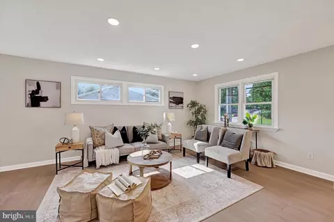 Living - 114 Doncaster Rd, Joppa, MD 21085 photo 1 of 3
