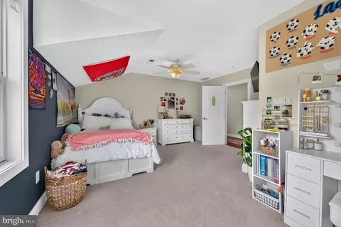 Bedroom - 2600 Winters Run Rd, Joppa, MD 21085 photo 8 of 9
