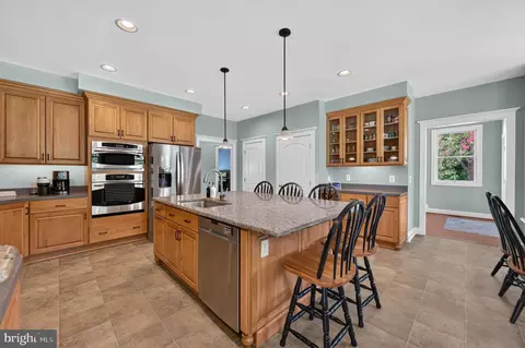 Kitchen - 2600 Winters Run Rd, Joppa, MD 21085 photo 7 of 7