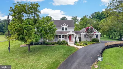Exterior - 2600 Winters Run Rd, Joppa, MD 21085 photo 3 of 8