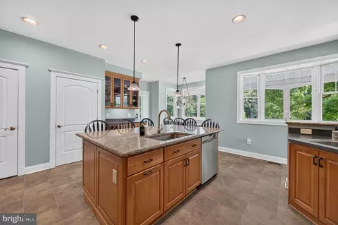Kitchen - 2600 Winters Run Rd, Joppa, MD 21085 photo 5 of 7