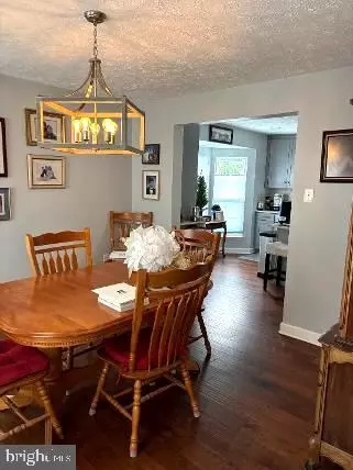 Entry Way - 612 Winesap Ct, Joppa, MD 21085 photo 2 of 2