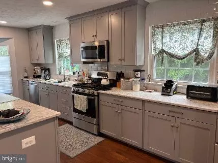 Kitchen - 612 Winesap Ct, Joppa, MD 21085 photo 2 of 5