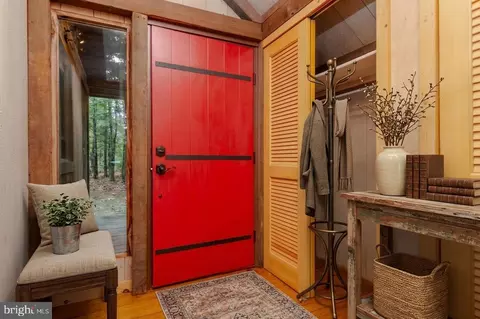 Entry Way - Undisclosed, Baldwin, MD 21013 photo 1 of 1