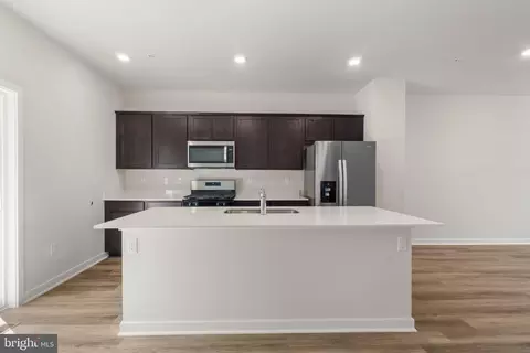 Entry Way - 359 Hackley Dr, Joppa, MD 21085 photo 11 of 17