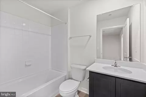 Entry Way - 359 Hackley Dr, Joppa, MD 21085 photo 5 of 17