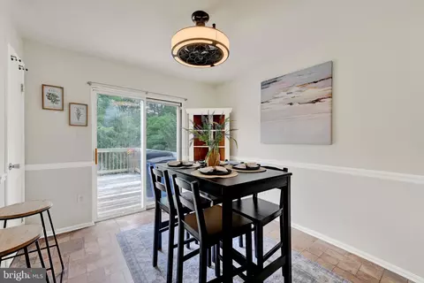 Dining - 550 Nanticoke Ct, Abingdon, MD 21009 photo 1 of 2