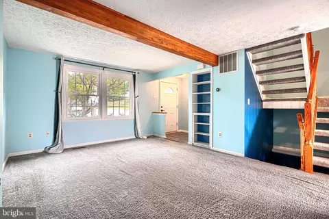 Living - 3323 Timberwolf Ct, Abingdon, MD 21009 photo 2 of 8