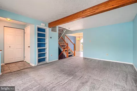 Living - 3323 Timberwolf Ct, Abingdon, MD 21009 photo 4 of 8