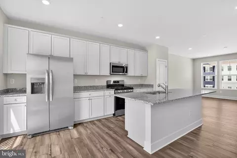 323 Hackley Dr, Joppa, MD 21085 photo 3