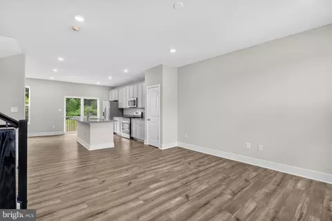323 Hackley Dr, Joppa, MD 21085 photo 9