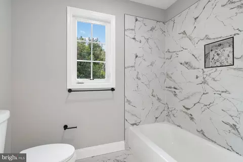 Bath - 705 Singer Rd, Abingdon, MD 21009 photo 4 of 6