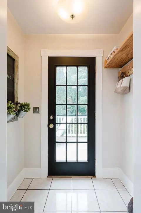 Entry Way - 2410 Watervale Rd, Fallston, MD 21047 photo 3 of 16