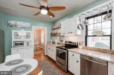 Kitchen - 2410 Watervale Rd, Fallston, MD 21047 photo 4 of 8