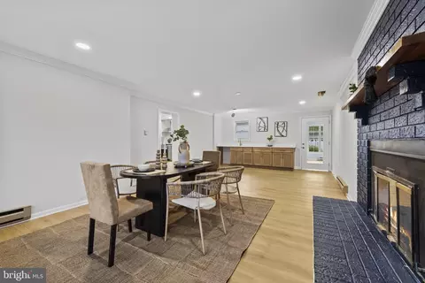 Dining - 2114 Oaklyn Dr, Fallston, MD 21047 photo 3 of 5