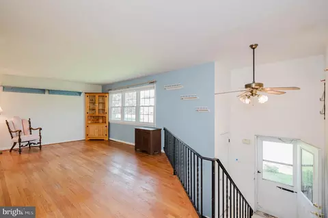 Living - 1306 Grandview Ct, Fallston, MD 21047 photo 1 of 8