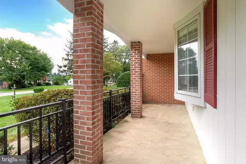 Exterior - 2512 Greene Rd, Baldwin, MD 21013 photo 7 of 9