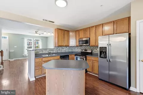 Kitchen - 3163 Freestone Ct, Abingdon, MD 21009 photo 3 of 5
